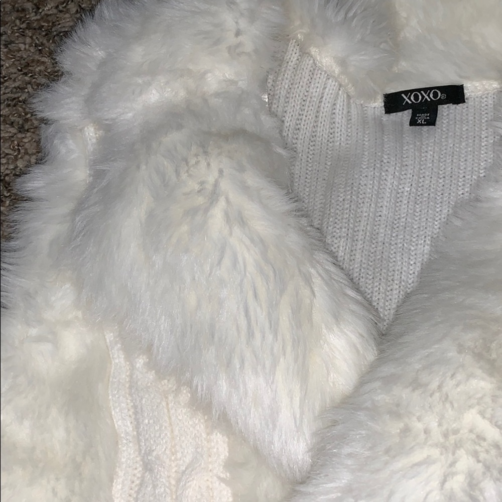 Fur Vest - Picture 2 of 4